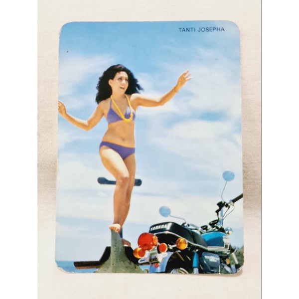 

Kalender Mini YAMAHA RD125K 1976