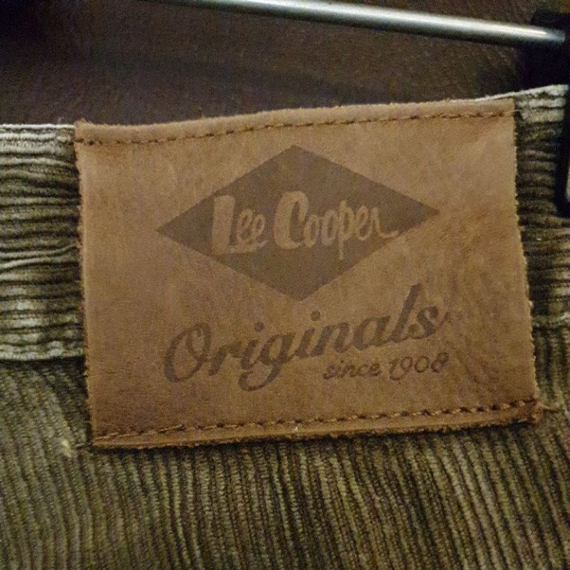 CELANA LEE COOPER CORDUROY PRELOVED ORI