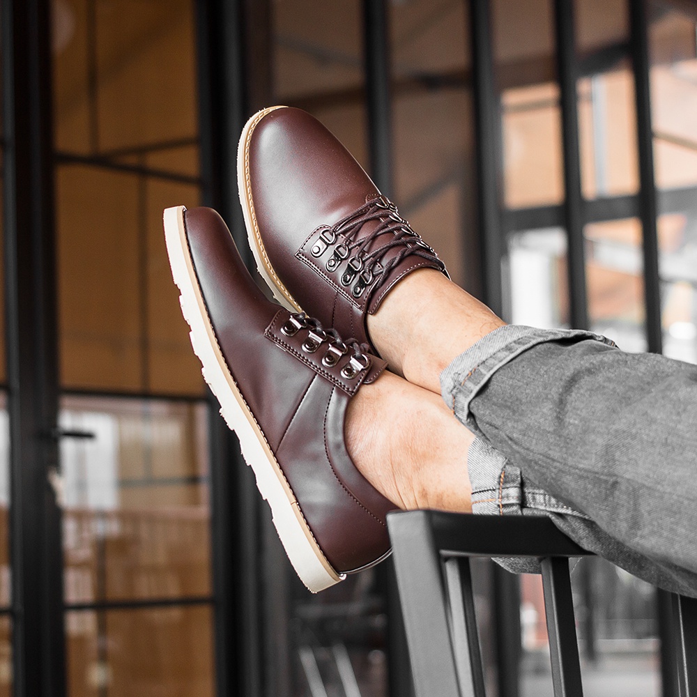 QENAN BROWN |ManNeedMe x NAZ| Sepatu Pria Casual Pantofel Formal Shoes ORIGINAL