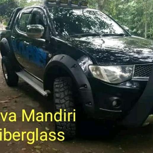 TERMURAH Over Fender Strada Triton Double Cabin Tahun 2010