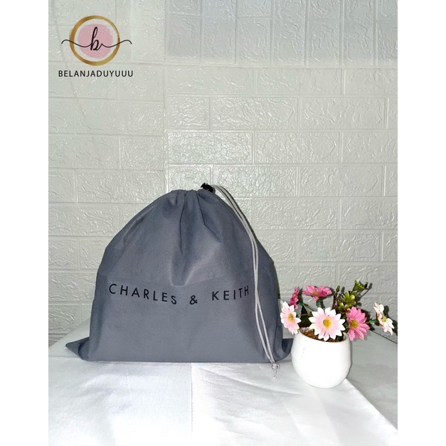 Dustbag Charles &amp;Keith Abu Sarung Tas Pelindung Debu Db Branded