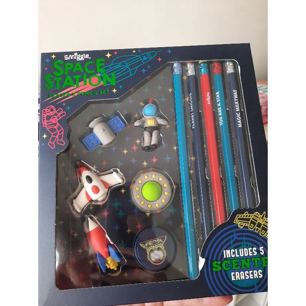 

mdn Smiggle Eraser and Pencil Set/Pencil Smiggle/Unicorn Dinosaurus Airplane Dinner Burger