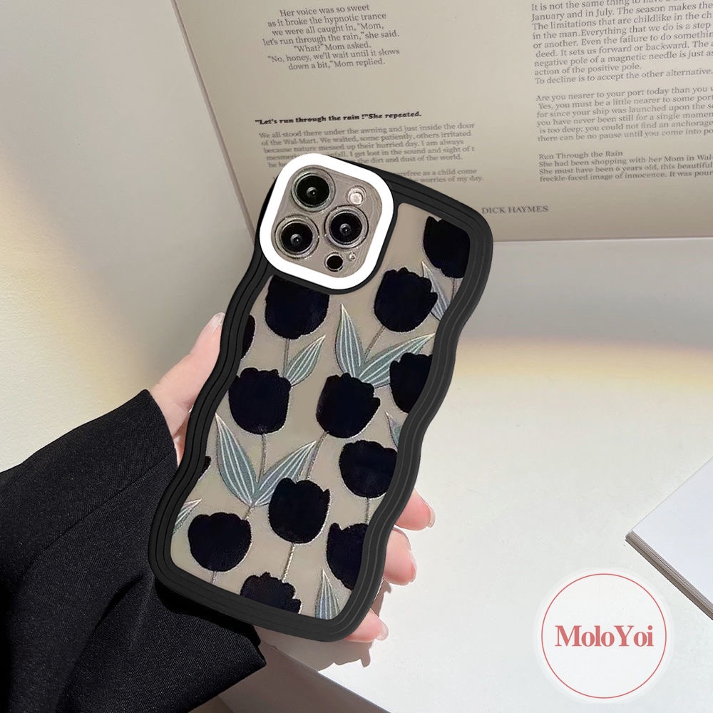 IPHONE Casing Bunga Tulip Retro Kompatibel Untuk Iphone11 12 13 Pro Max14Xr 6 6s 8 7 Plus 14Plus X XS Max SE 2020hitam Bergelombang Tepi Soft TPU Case