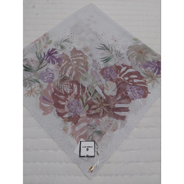 NEW tropicale series buttonscarves...mala