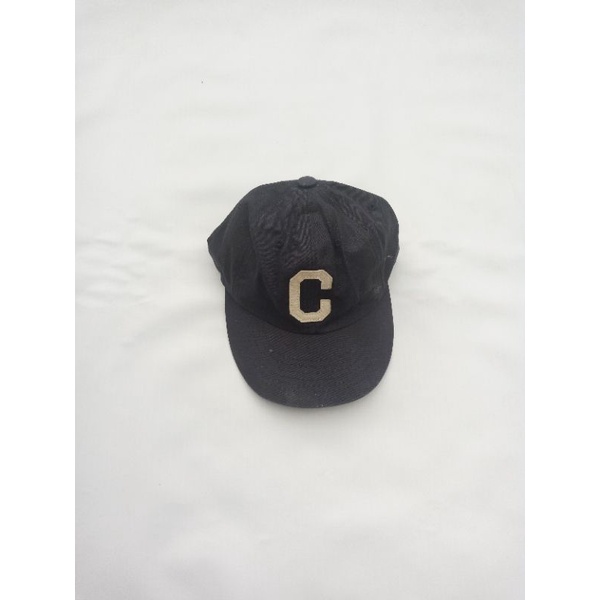 topi covernat logo C black