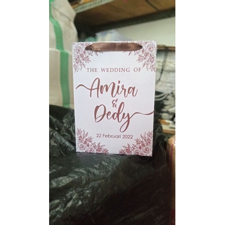 

Paperbag Kraft Putih Jumbo 30x9x40