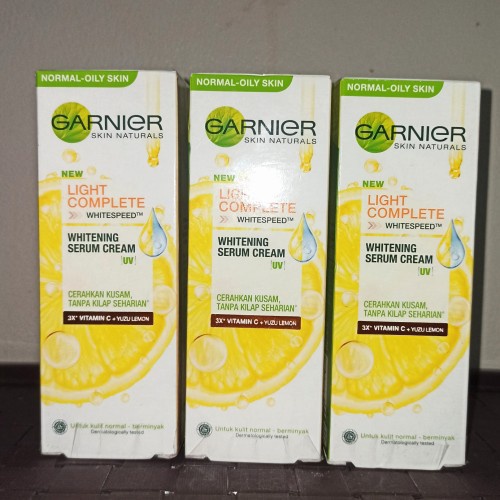 Nama - Garnier Light Complete Whitening Serum Cream 20 ml