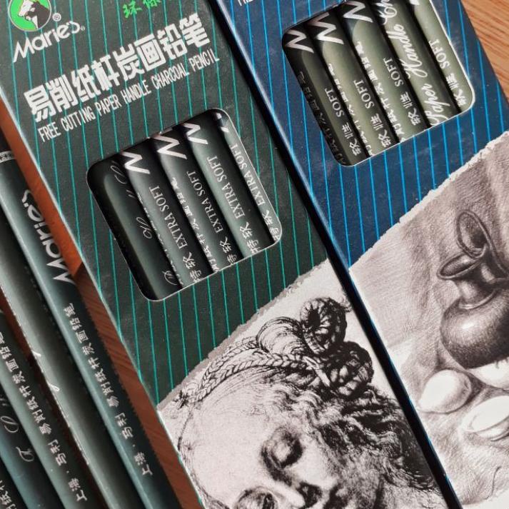 

・ Pensil arang / pensil Charcoal Marie's