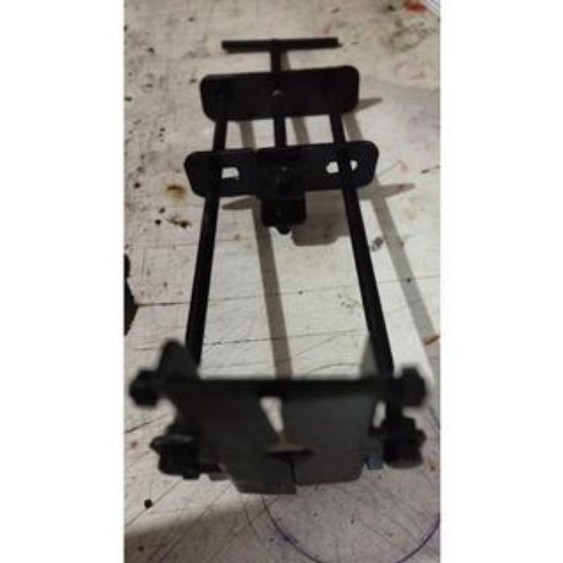 Traker/tracker shock belakang motor