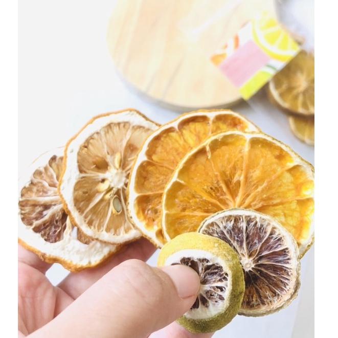 

₹ Organic&Joy • The Citrus = Pure Dried Lemon+Lime+Orange (teh buah,infused water,3x antioxidant dlm 1kmasan,buah Murni dehydrated,bisa untuk hiasan kue/topping/cocktail/dll) ヤ