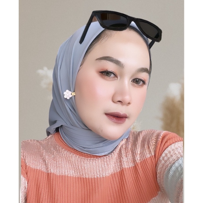 Anting klip Hijab Mutiara Kode Grape