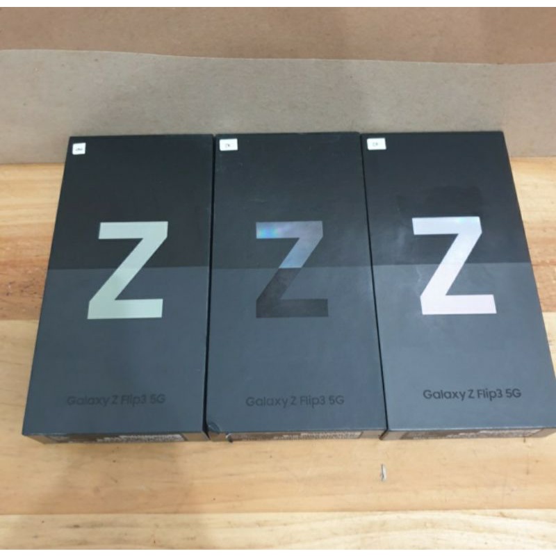 Samsung Galaxy Z Flip3 New