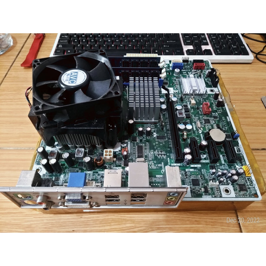 Paket Mainboard G31 LGA 775 + Core2Duo E8400 + FAN + RAM 4GB