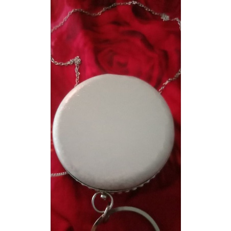 tas pesta clutch pesta glamour preloved