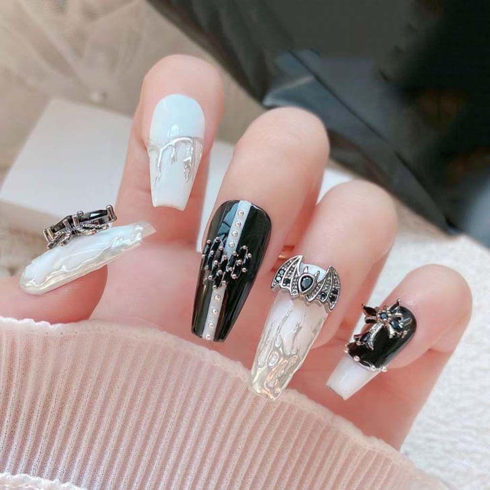Mxbeauty Cross Dekorasi Kuku Wanita Angin Gelap Gaya Cinta Hati Kelelawar Manikur Aksesoris Spider 3D Nail Jewelry