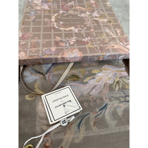 Buttonscraves Autograph Dijon