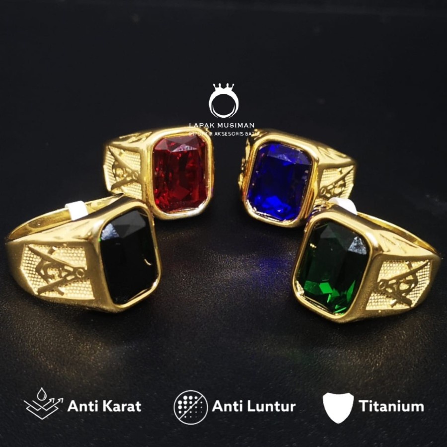 [Bayar Di Tempat] Cincin Pria Titanium Gold Anti Karat Kualitas Super Batu Permata LT01