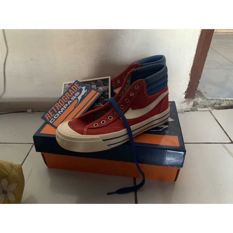 Sepatu Compass Retrograde High Ekslusif Retailer RED