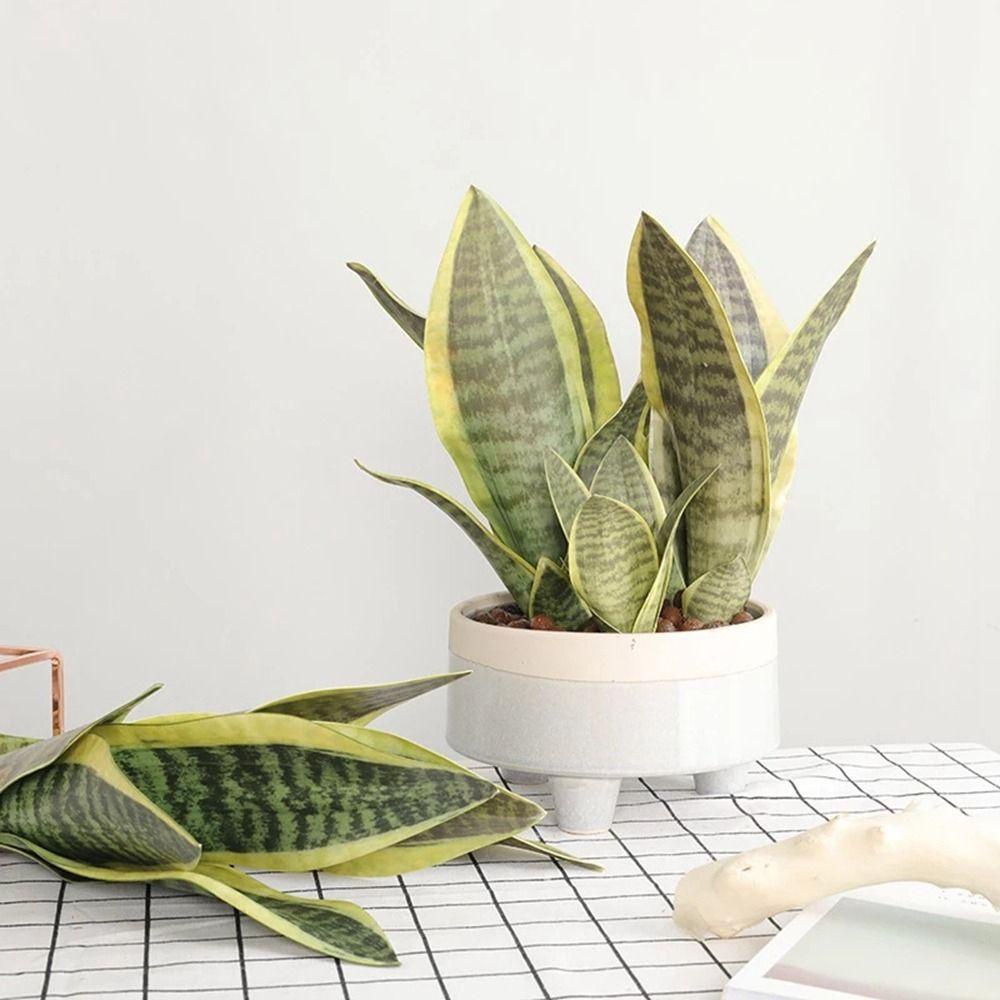 Agustina Tanaman Buatan Bahan PVC Realistis Multi-Fungsi GreeningLlandscape Rangkaian Bunga Tropis Dekorasi Desktop Indoor Daun Panjang Bonsai Pohon Palsu