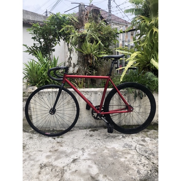 United soloist 72 (fixed gear)