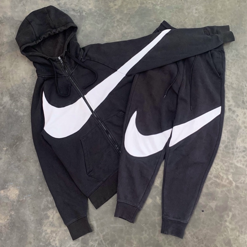 Nike Big Swoosh Zip Hoodie & Jogger