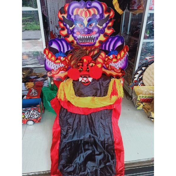 Barongan kayu Devils