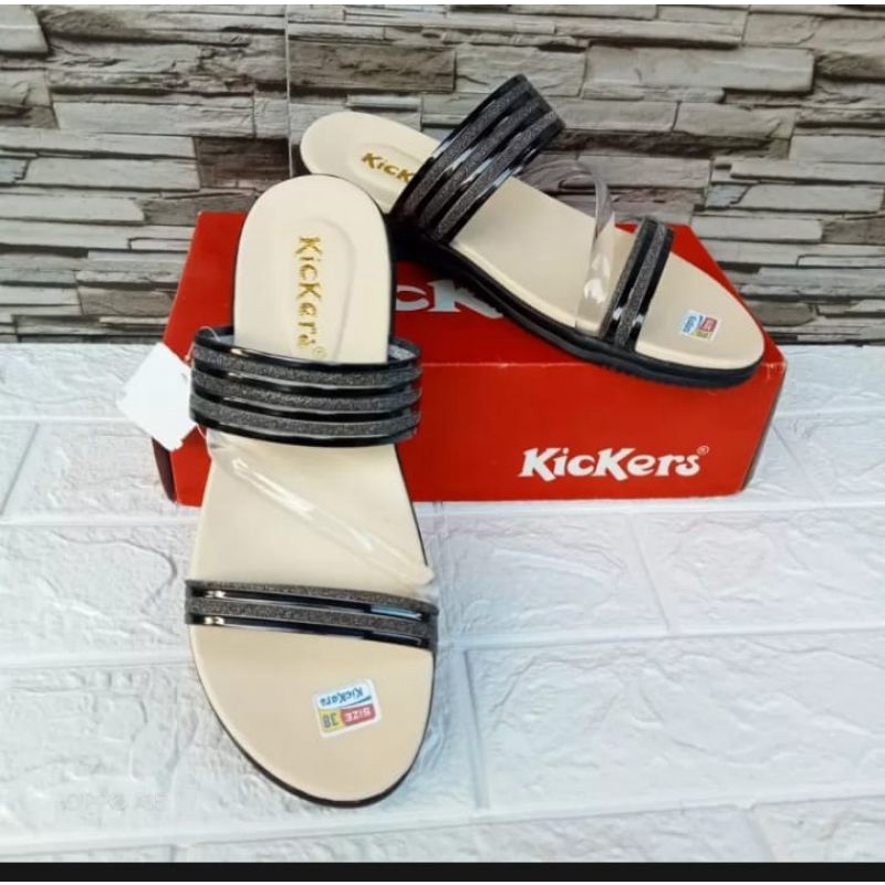 SANDAL WANITA SELOP TEPLEK KARET MURAH ORI KICKERS WARNA CREAM,sandal teplek wanita selop,sandal tep