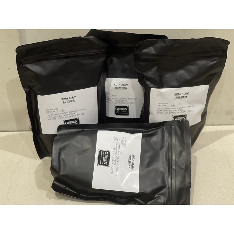 

BIJI KOPI KASAR KUTA ALAM ROASTERY ESPRESSO MEDIUM TO DARK 250 gram