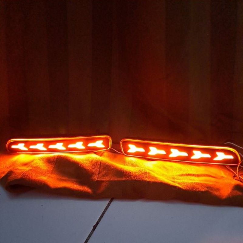 LAMPU LED BUMPER BELAKANG ERTIGA 2018 - ON