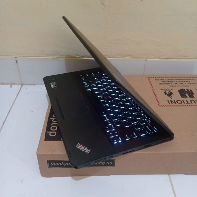 LAPTOP 2 IN 1 LENOVO THINKPAD YOGA 20C01SCG00 FLIP 360° TOUCH COR I5-4200U RAM 8GB SSD 128GB BACKLIGHT