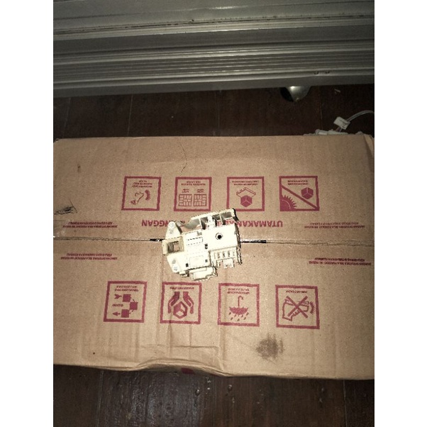 dor lock mesin cuci sharp es-fl1082g