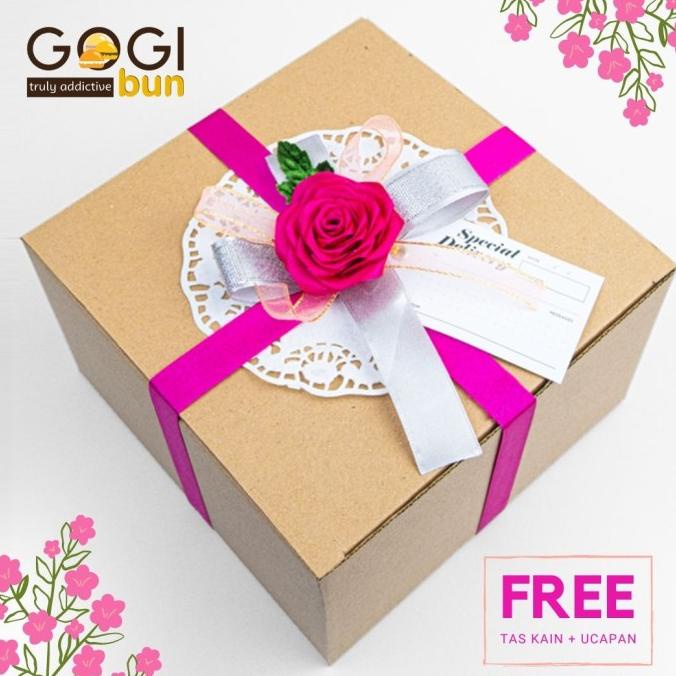 

Gift Hampers ROTI BUN ISI 4 PCS Parcel Makanan Kado Ulang Tahun