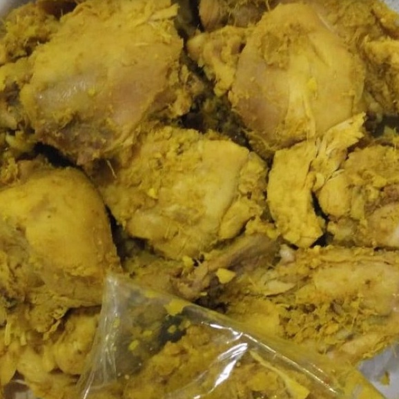 

AYAM UNGKEP SATU EKOR