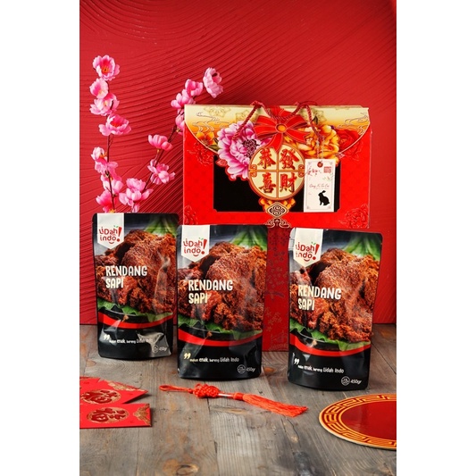 

Hampers Imlek isi 3 pack Rendang 450gr
