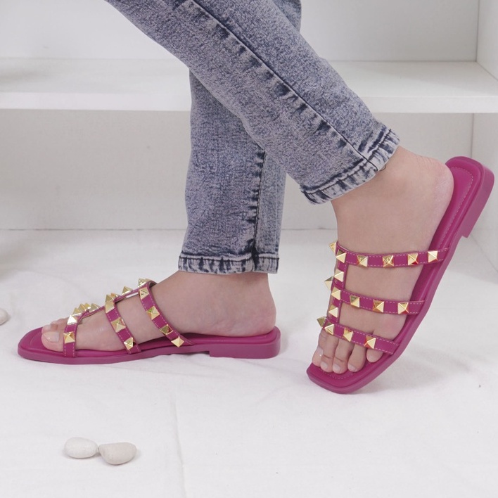 LAPEPA YUK - LAUREN Sandal Wanita Teplek Casual Size 36 - 40 Model Duri Sendal Slop Empuk Flat Cewek Kasual Rumahan Warna Tan Coklat Brown Selop Korean Style Santai Premium 37 38 39 Perempuan Kekinian Terbaru Shoes ORI Original Mall Official Store