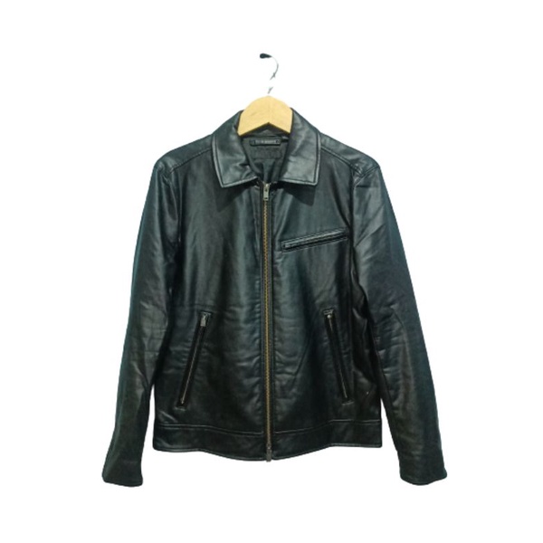 Jaket Kulit Uniqlo