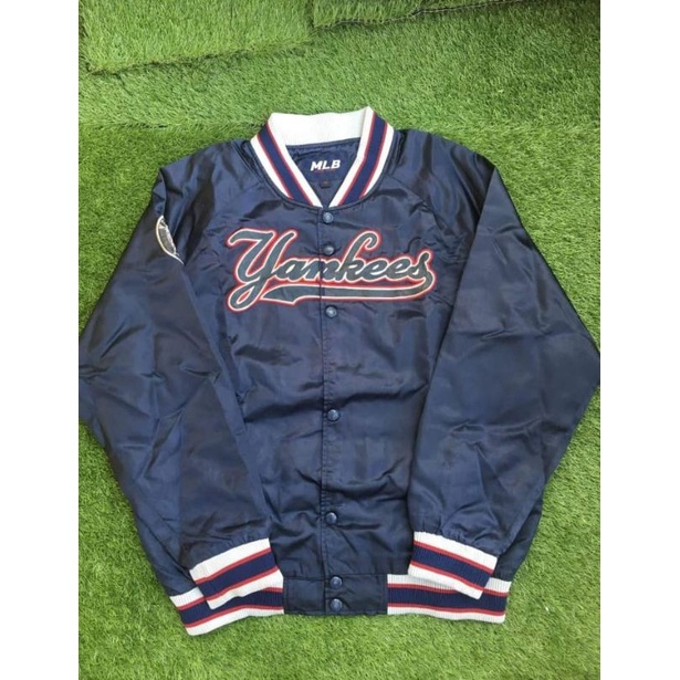 Varsity Second Thrift MLB Yankees