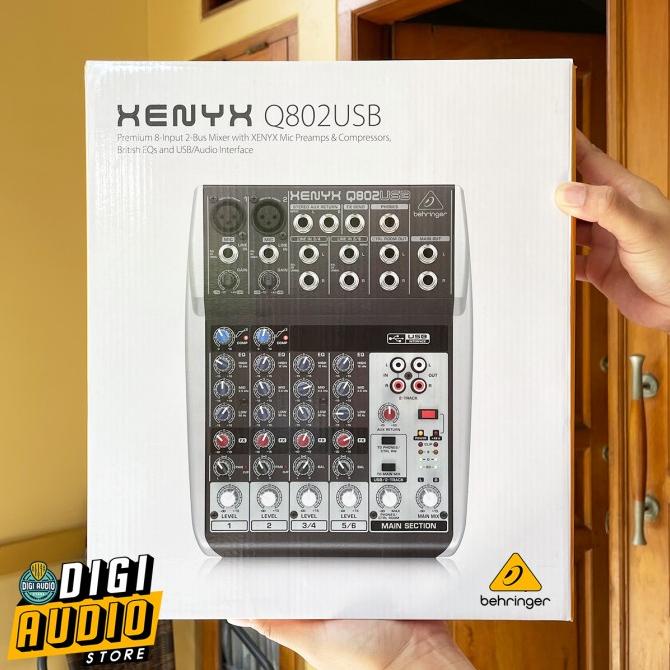 BEHRINGER Xenyx Q802USB Audio Mixer With Soundcard USB Audio Interface