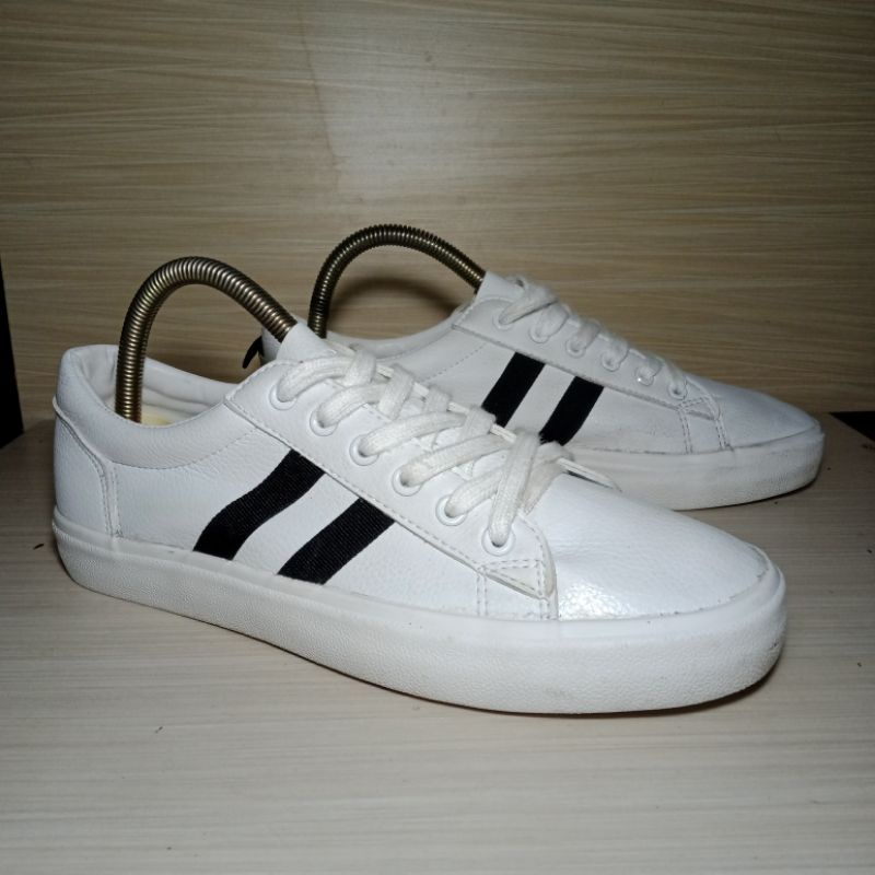 sepatu second camel size 40