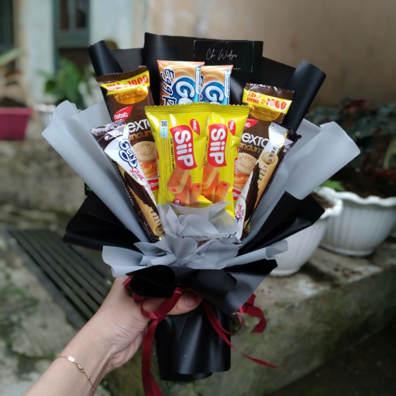 

BUKET SNACK | BUKET | HADIAH ULANG TAUN | HADIAH PERNIKAHAN | ANNIVERSARY | GIFT WISUDA | GRADUATION GIFT