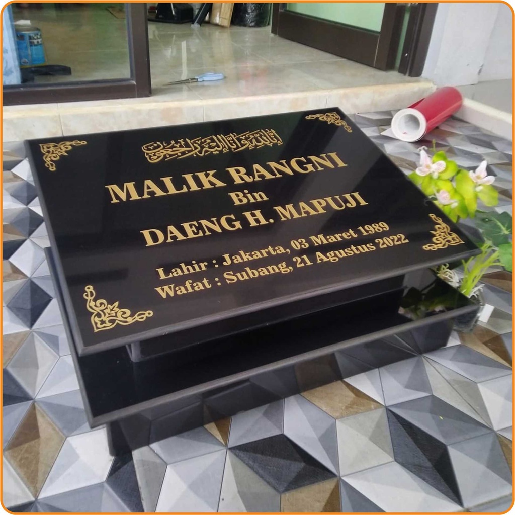 BATU NISAN DUDUKAN 50 X 30