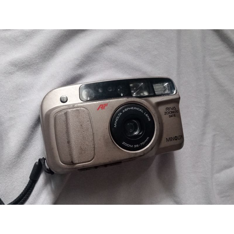 Kamera analog MINOLTA RIVA ZOOM 70 DATE