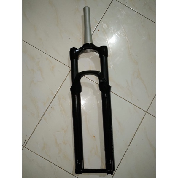 rockshock recon copotan siskiu d7 tahun 2022.