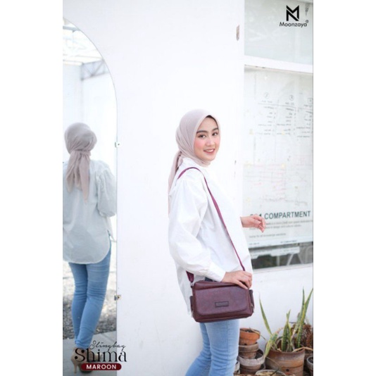 Shima bag by Moonzaya
