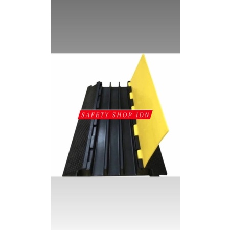 polisi tidur pelindung kabel 3 line / speed bump cable 3 line / speedbump cable protection 3 line / 