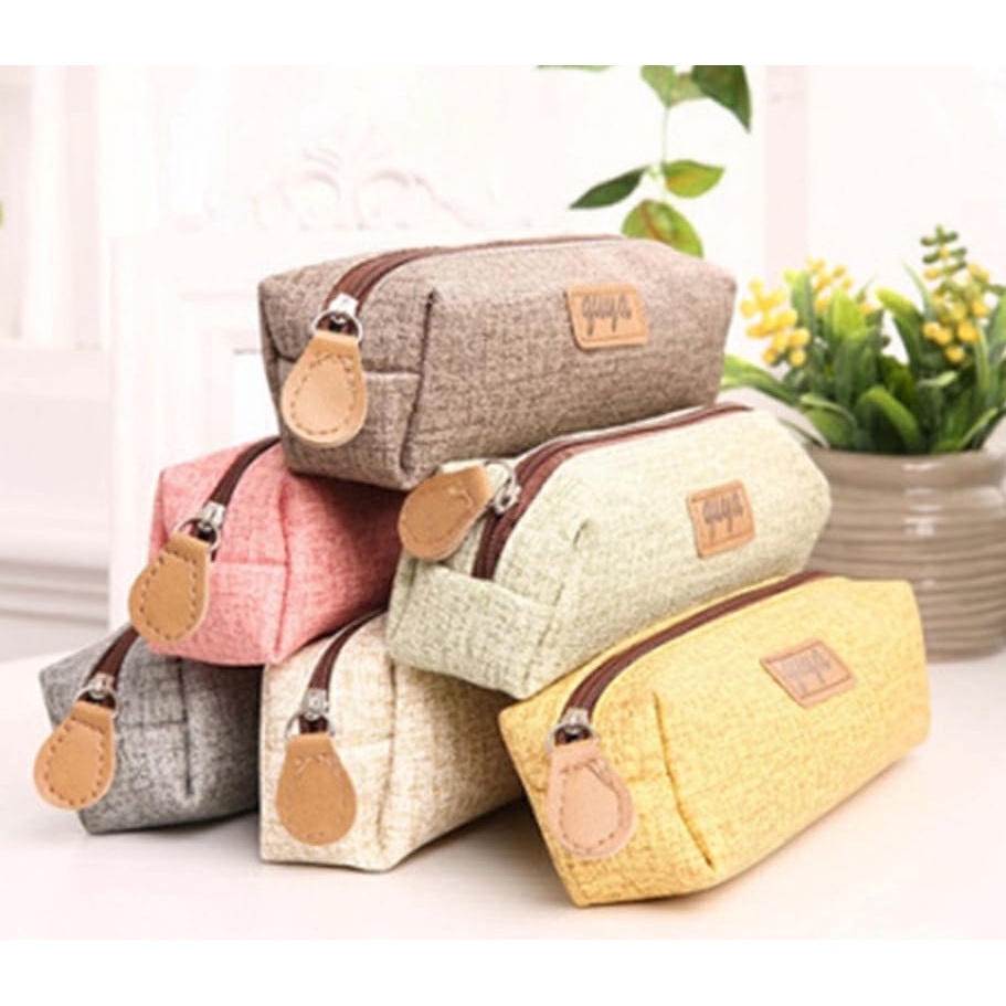 

Tempat Alat Tulis Pulpen Dan Pensil Guya Simple Premium