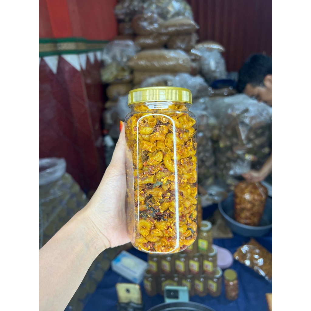 MAKARONI PEDAS DAUN JERUK SANJAYA