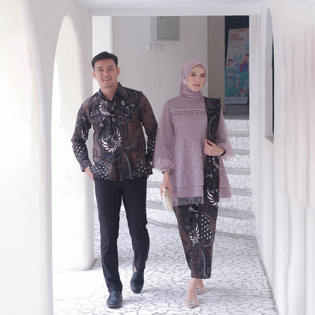 New Arrival - APTA BATIK Couple Kebaya Modern Livia Brokat Tunik Set Kebaya Kondangan Lamaran Baju Couple Pasangan Batik Wanita Pria Lengan Panjang