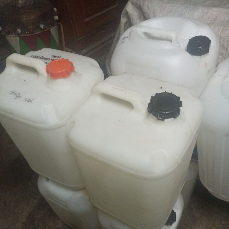 Jerigen 25 Liter Bekas Madu