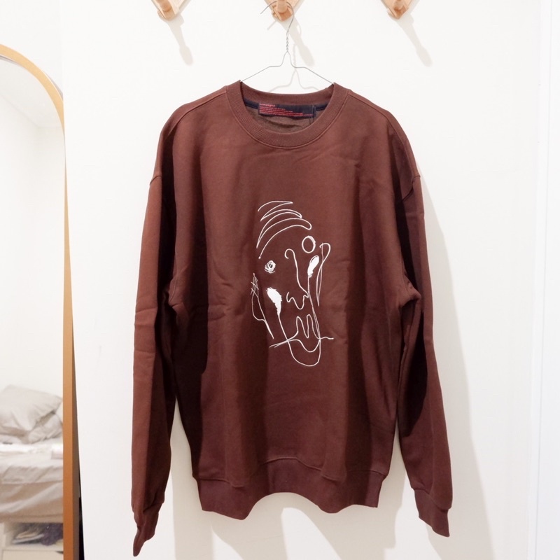 (ORIGINAL) SWEATER TAEHYUNG V BTS OFFICIAL WEBSITE